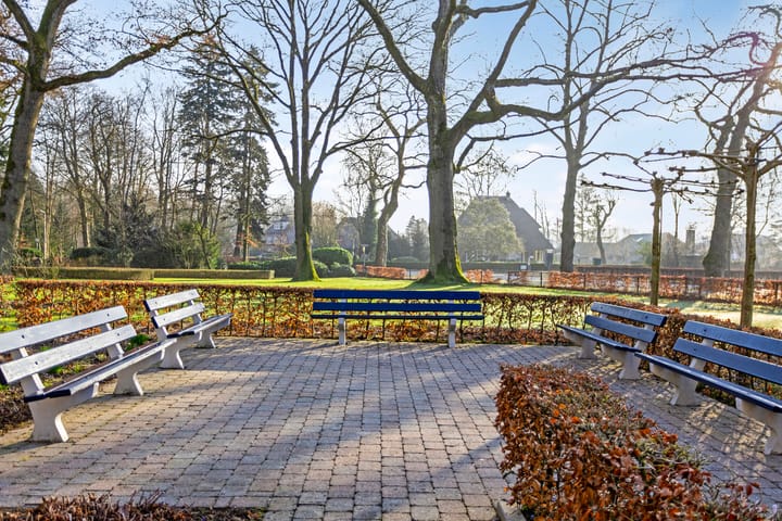 Foto 28 van Rozenhof 10