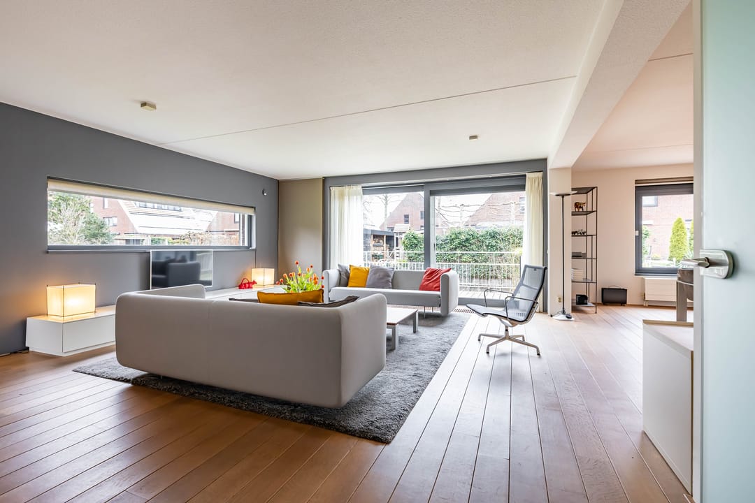 Foto 11 van Zwaan 19