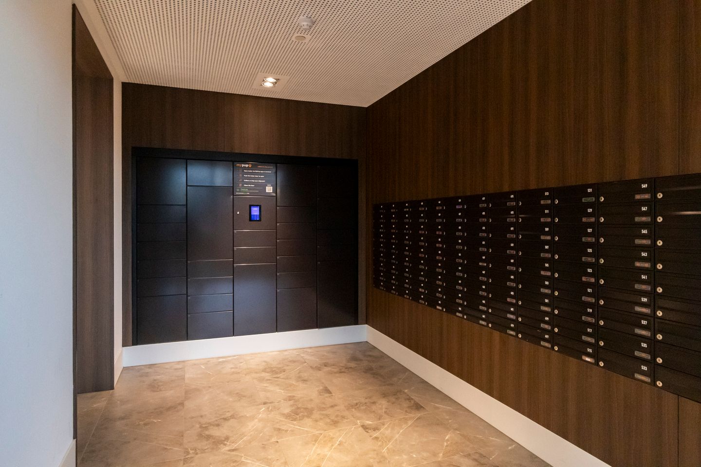 Foto 5 van C.T. Storklaan 565