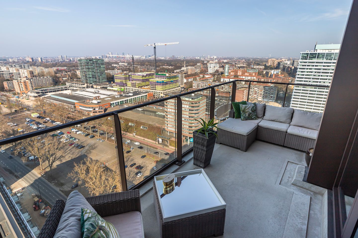 Foto 20 van C.T. Storklaan 565