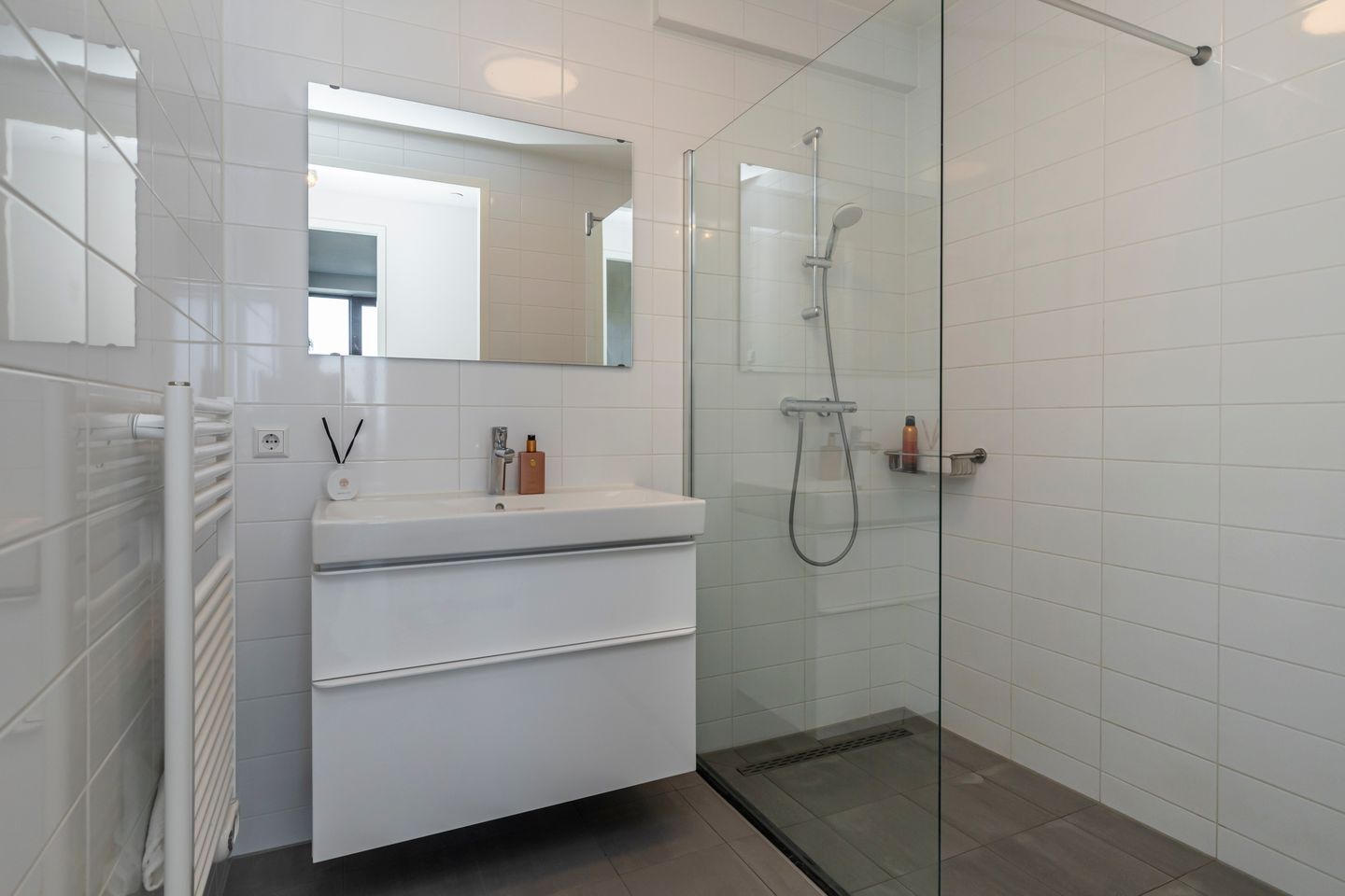 Foto 29 van C.T. Storklaan 565