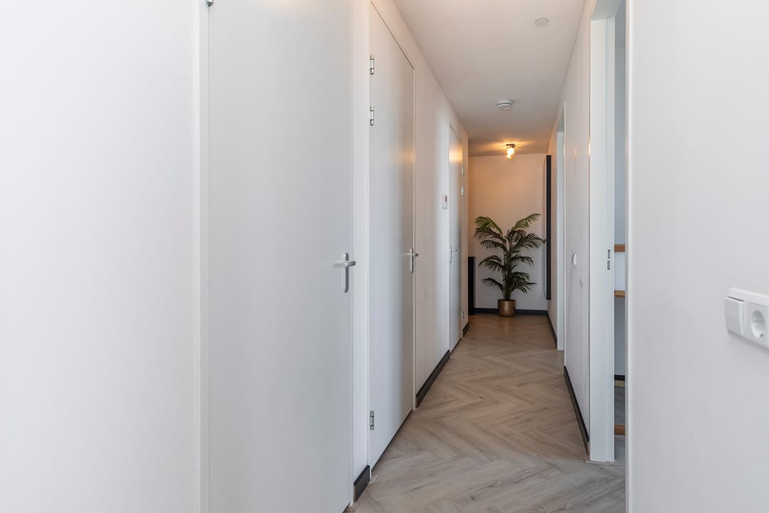 Foto 32 van C.T. Storklaan 565