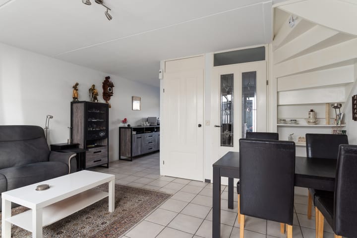 Photo 10 of Februaristraat 111