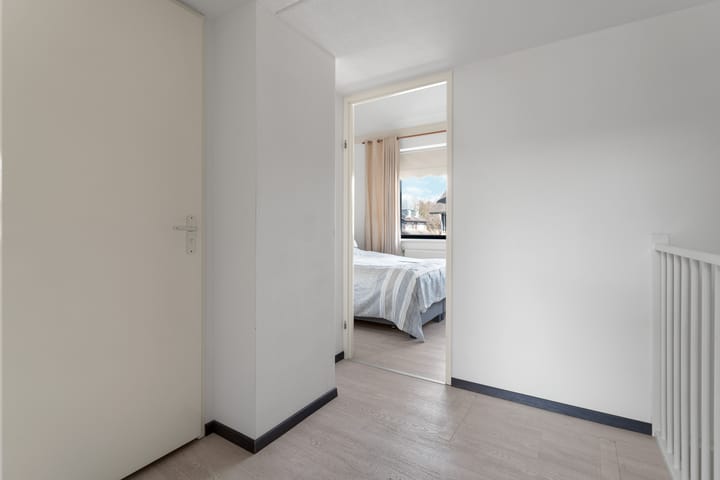 Photo 17 of Februaristraat 111