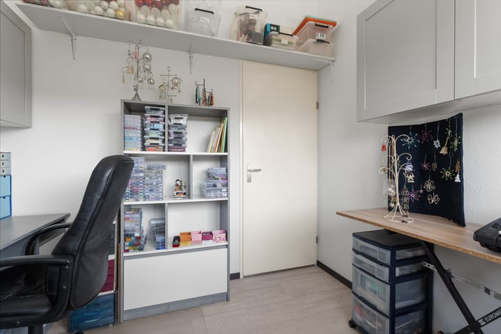 Photo 28 of Februaristraat 111