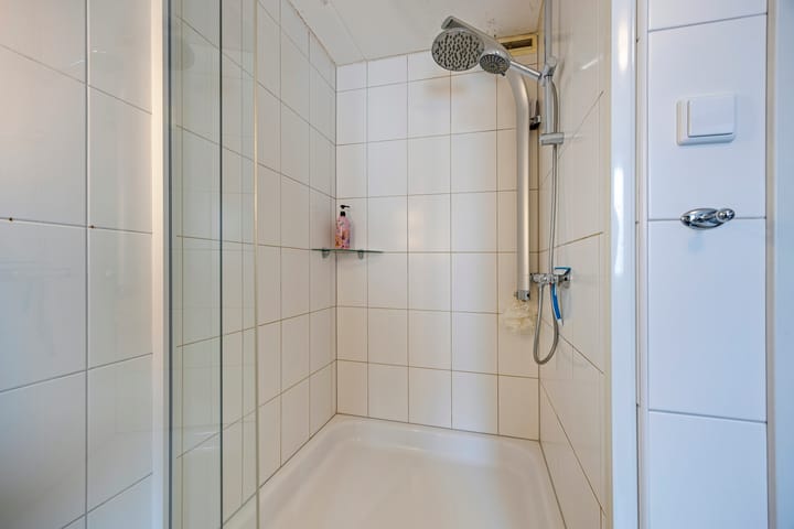 Foto 45 van Lieneke Willemenstraat 2