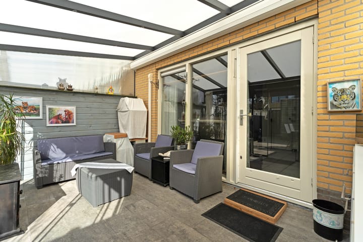 Photo 31 of Februaristraat 111