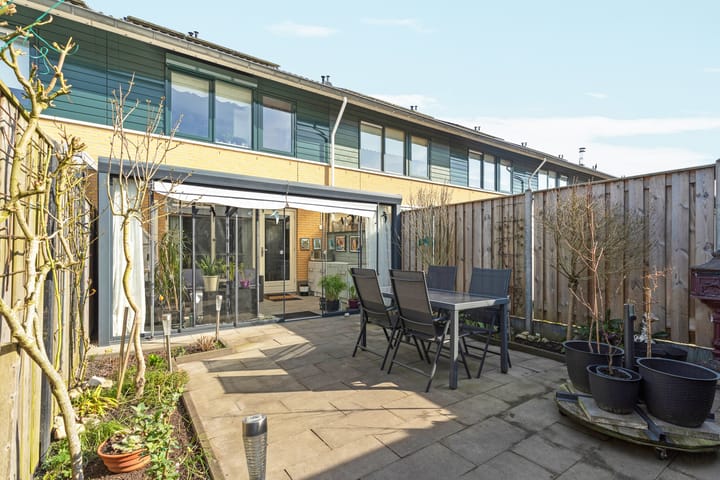 Photo 36 of Februaristraat 111