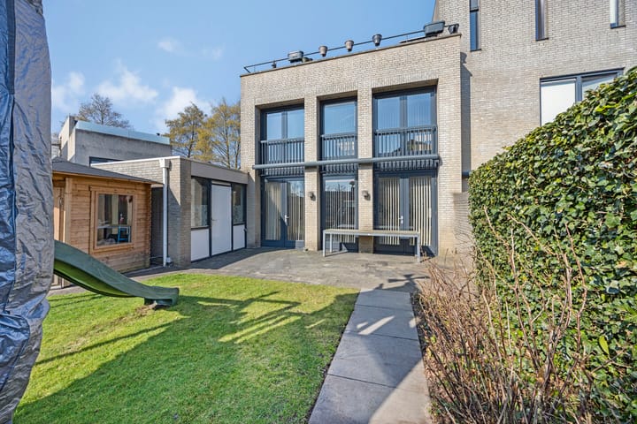 Foto 58 van Lieneke Willemenstraat 2