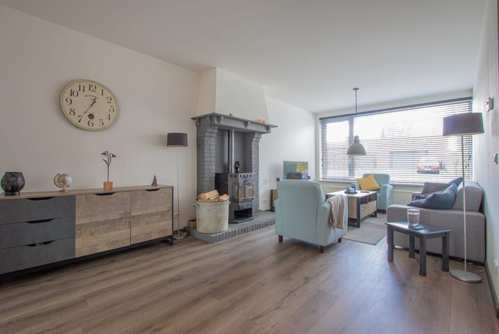 Foto 9 van Van Den Bongaertstraat 9