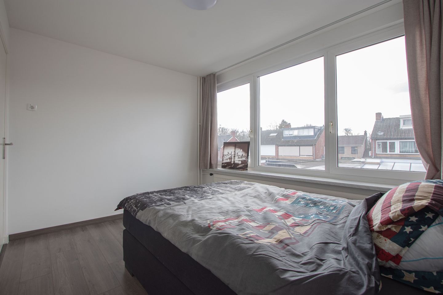 Foto 20 van Van Den Bongaertstraat 9