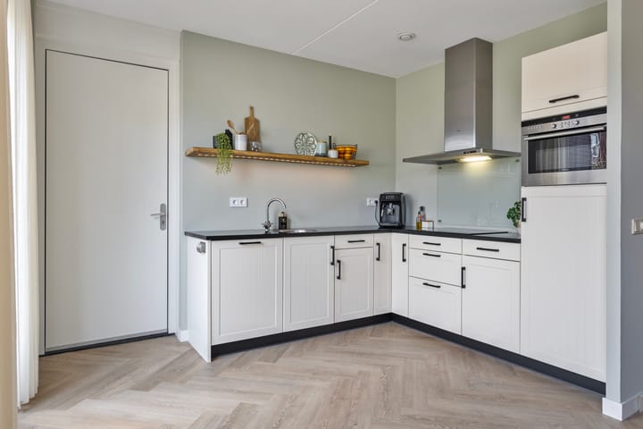 Foto 15 van Violenstraat 4