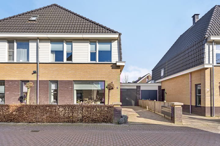 Foto 35 van Violenstraat 4