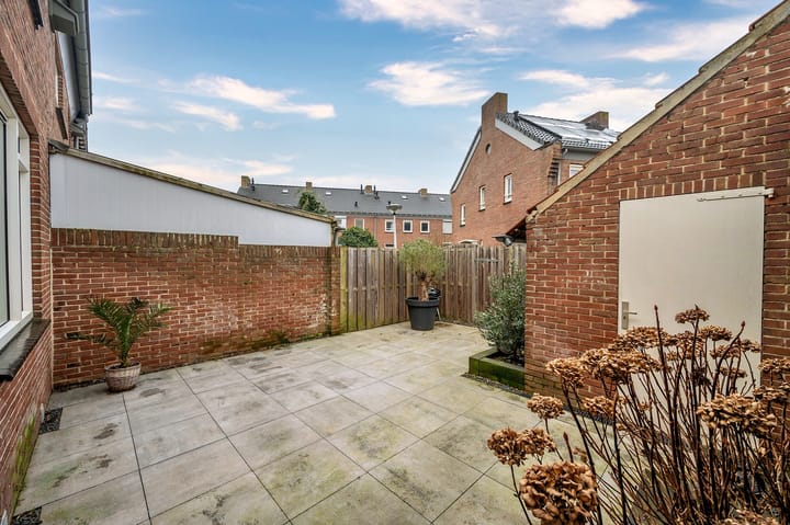 Foto 30 van Burgemeester Gommansstraat 164