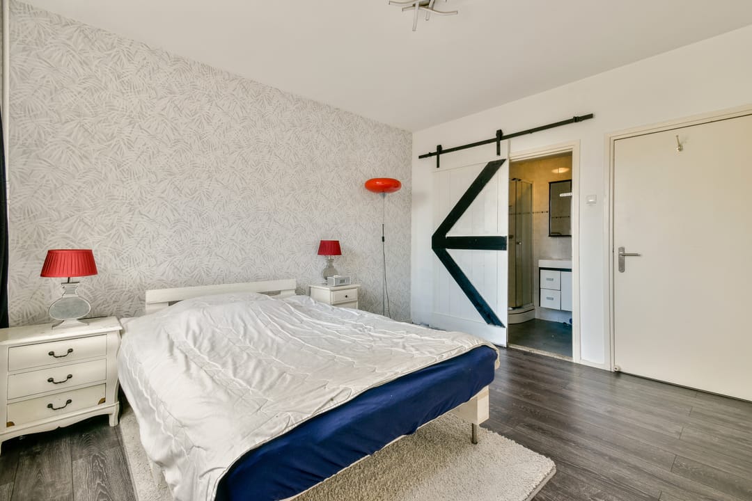 Photo 11 of Burgemeester van Alphenstraat 59-F2