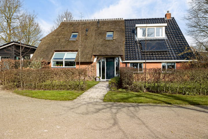 Photo 9 of Zuideinde 10