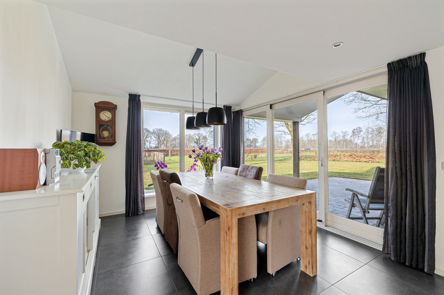 Foto 14 van Zuideinde 10