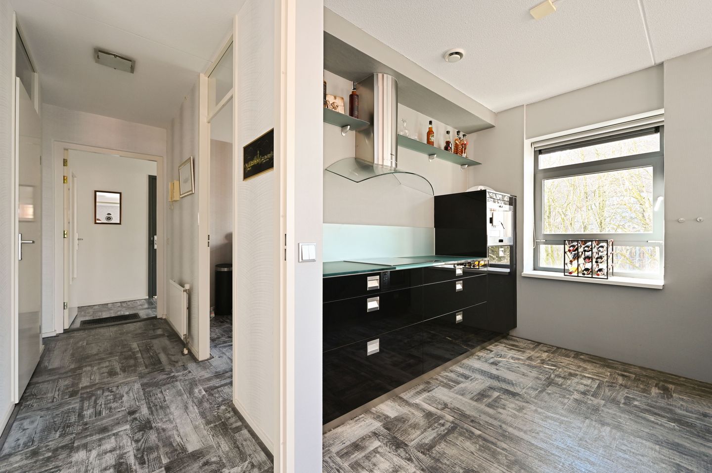 Photo 14 of Julianastraat 54-B