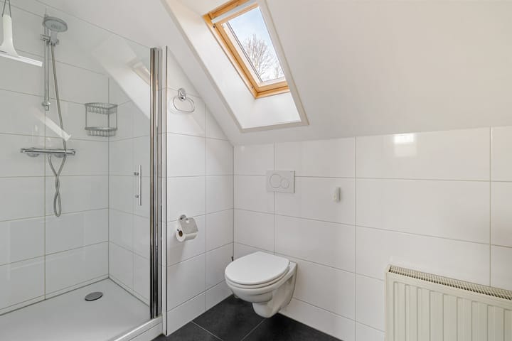 Photo 38 of Zuideinde 10