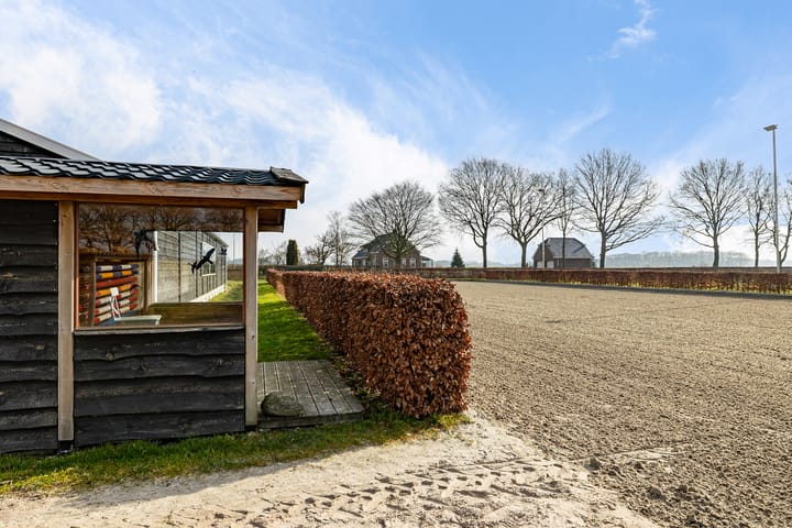 Photo 65 of Zuideinde 10