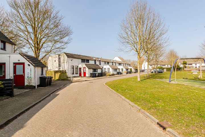 Foto 31 van Oostgriend 124