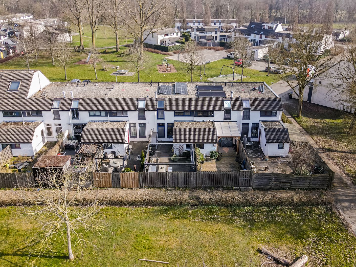 Foto 34 van Oostgriend 124