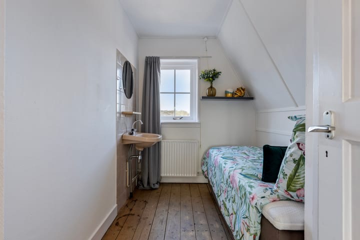 Photo 22 of Duinstraatje 8