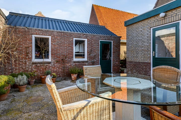 Photo 26 of Duinstraatje 8