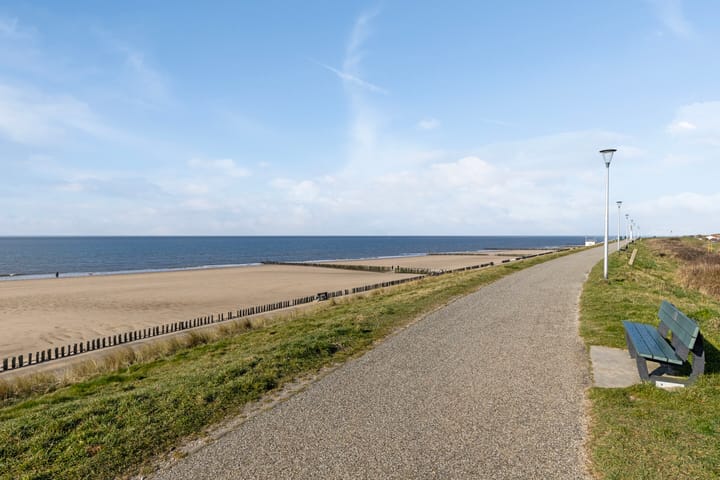 Photo 32 of Duinstraatje 8