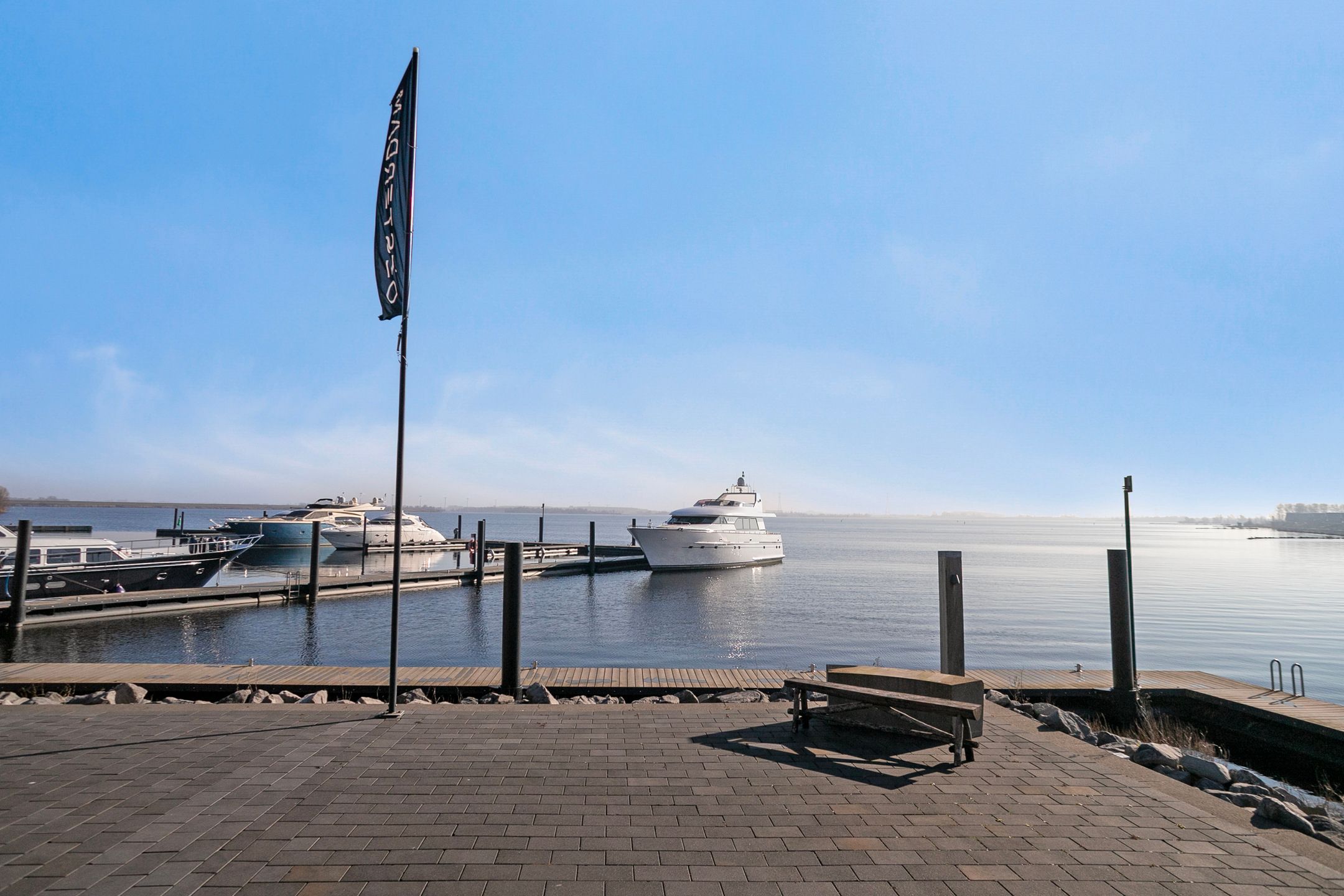 Foto 3 van Oesterdam 25-B