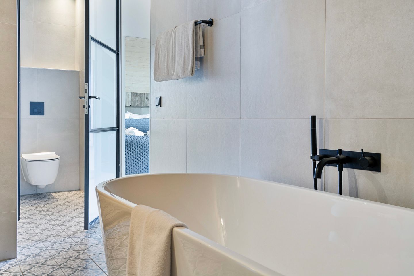 Foto 25 van Oesterdam 25-B