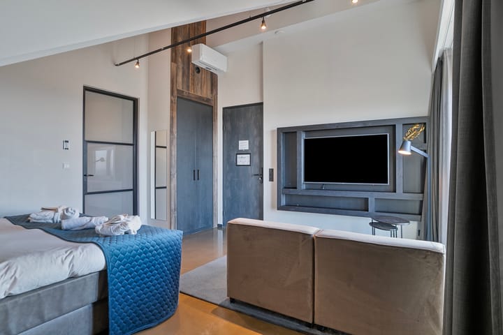 Foto 15 van Oesterdam 25-B