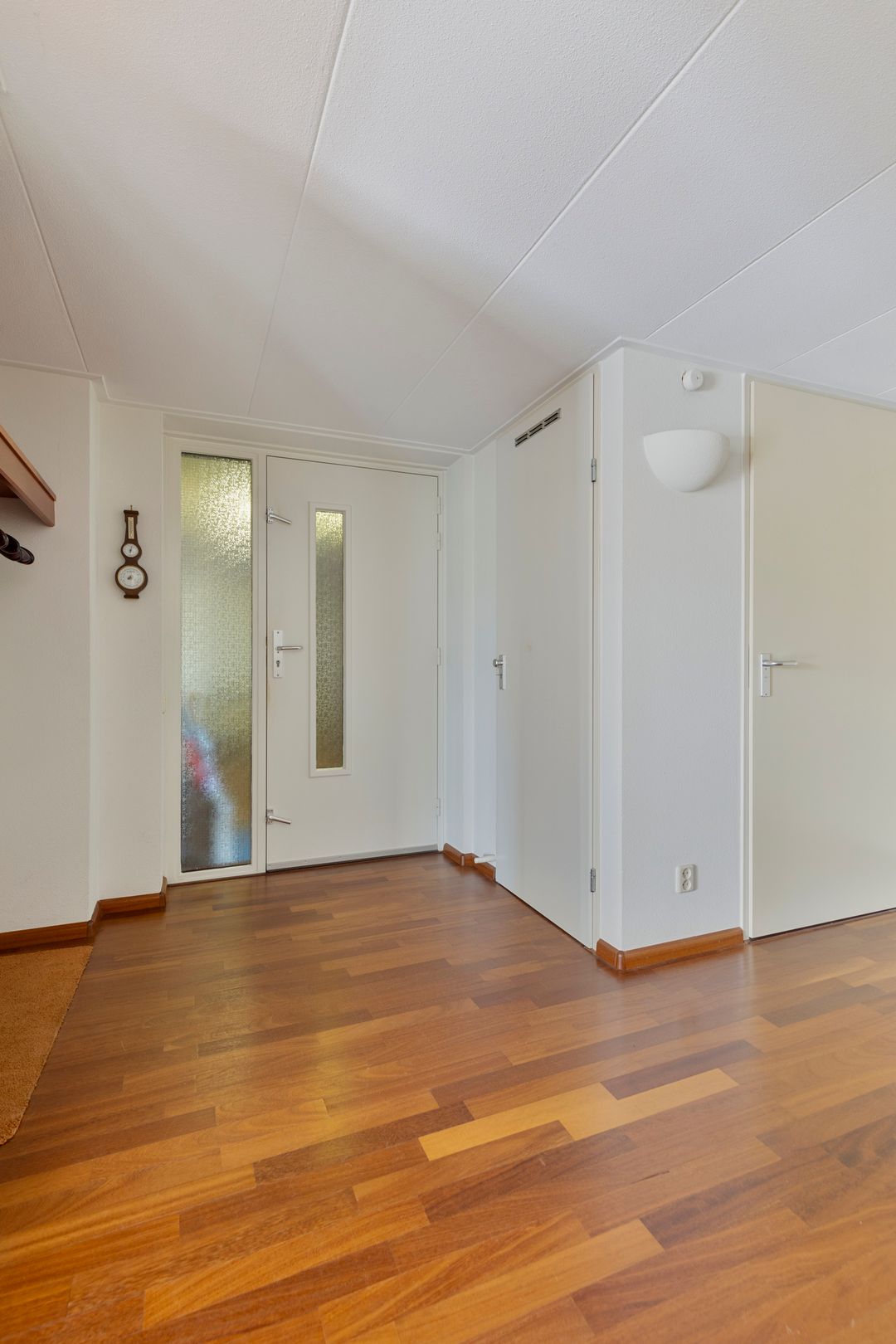 Photo 11 of Maasstraat 16