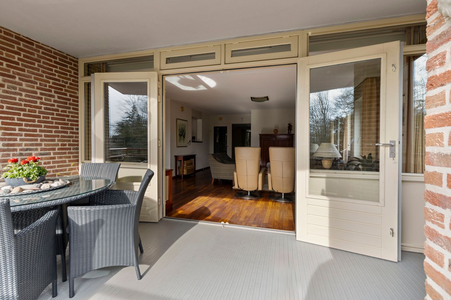 Photo 25 of Maasstraat 16