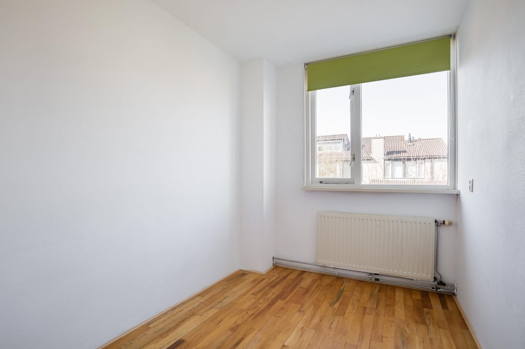 Foto 16 van Louise Michelstraat 4