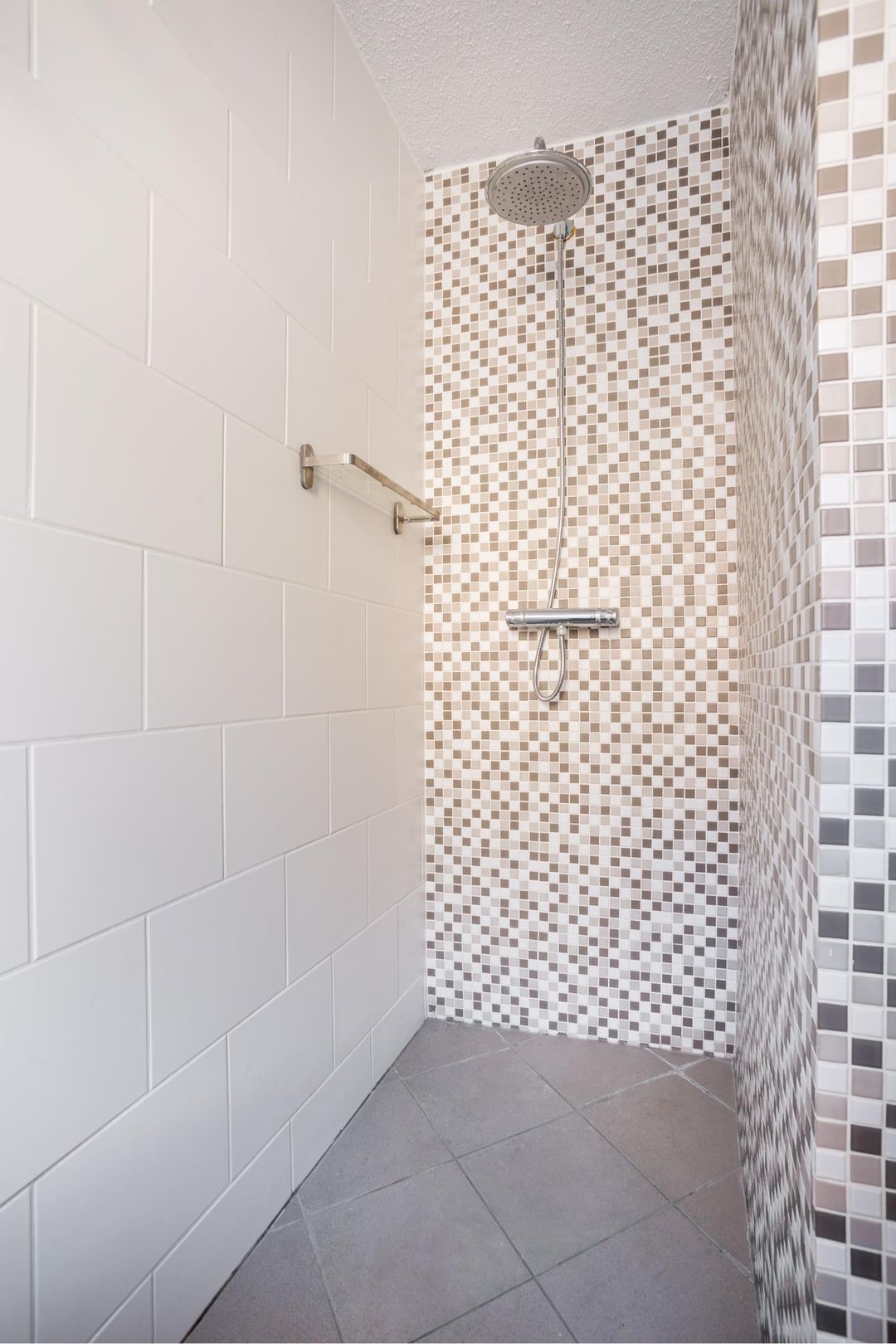 Foto 22 van Louise Michelstraat 4