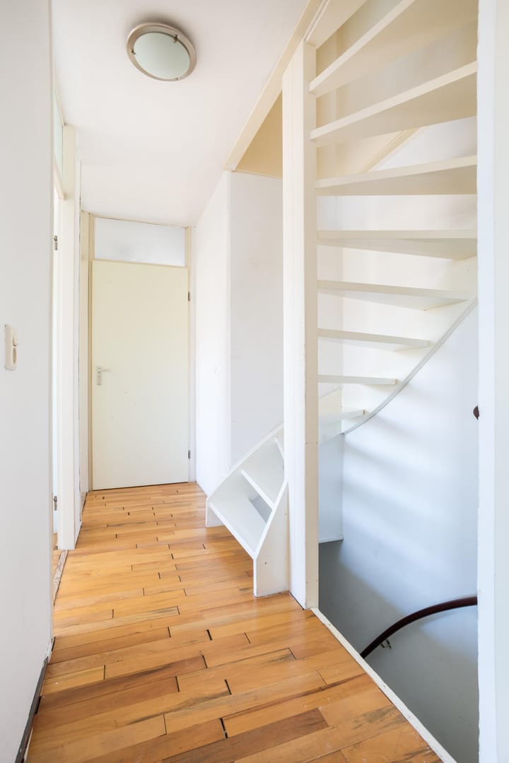 Foto 25 van Louise Michelstraat 4