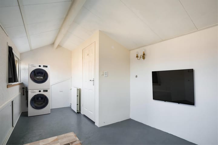 Foto 26 van Louise Michelstraat 4