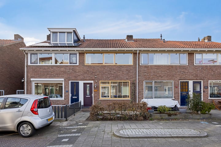 Amerstraat 21