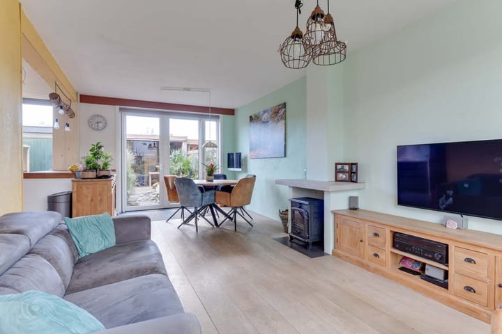 Foto 2 van Meidoornweg 39