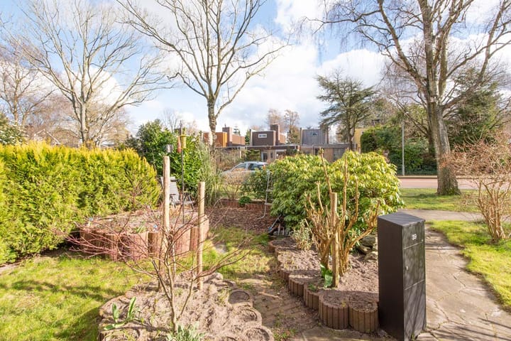 Foto 41 van Meidoornweg 39