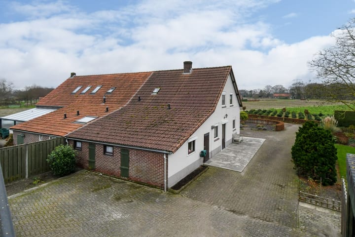 Foto 7 van Helenaveenseweg 84