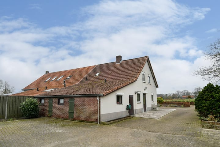 Foto 8 van Helenaveenseweg 84