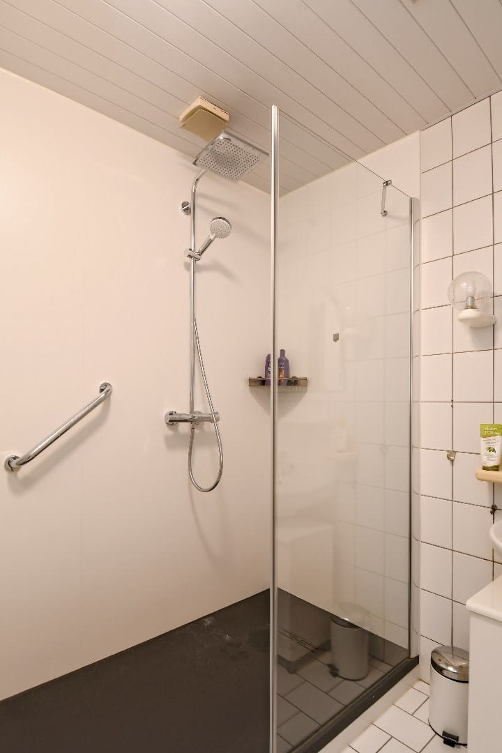 Foto 16 van Helenaveenseweg 84