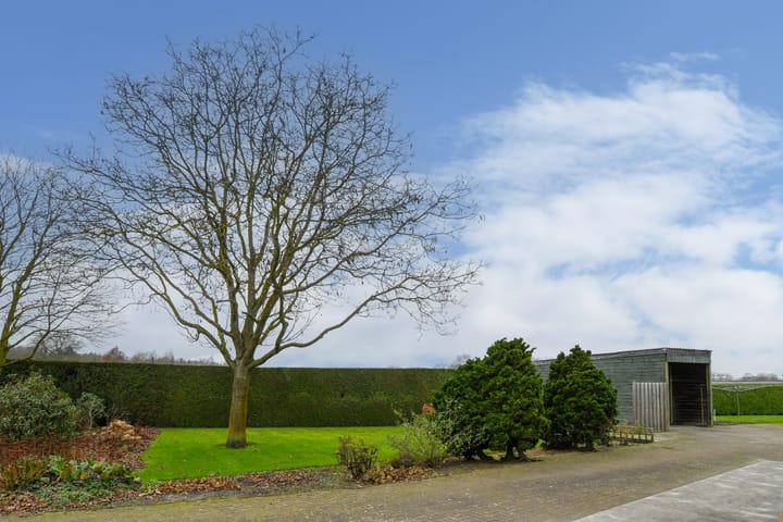 Foto 23 van Helenaveenseweg 84