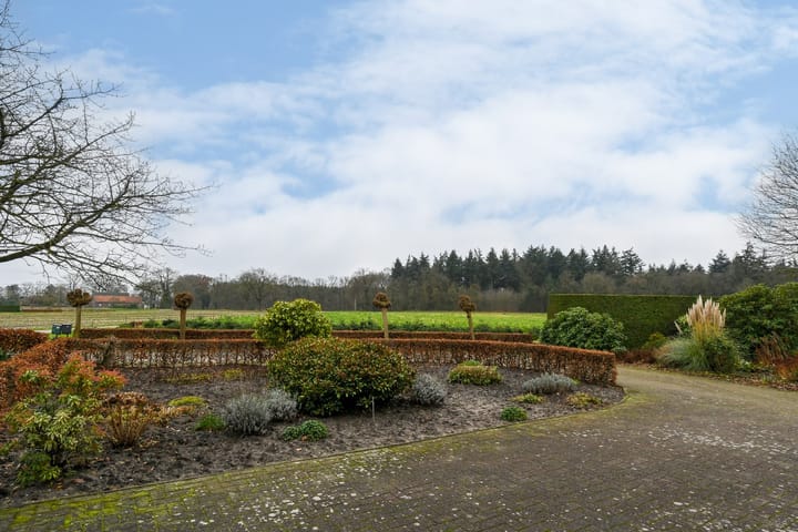 Foto 35 van Helenaveenseweg 84