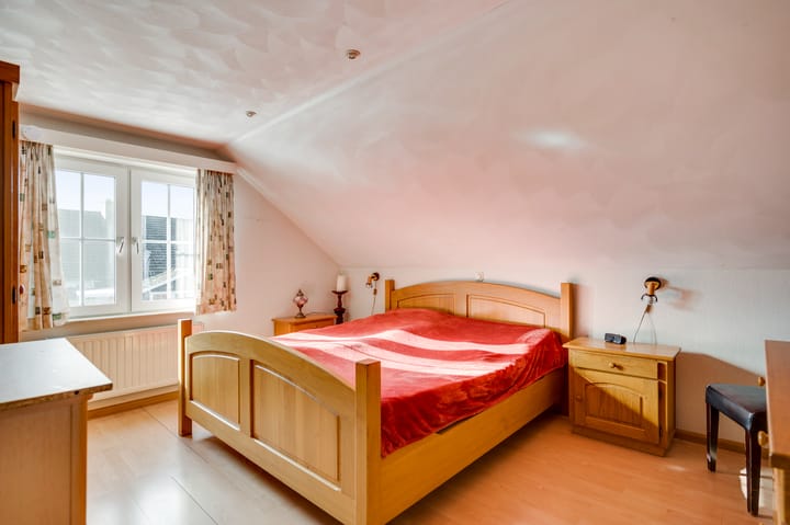 Photo 30 of Burgemeester Hoebersstraat 17