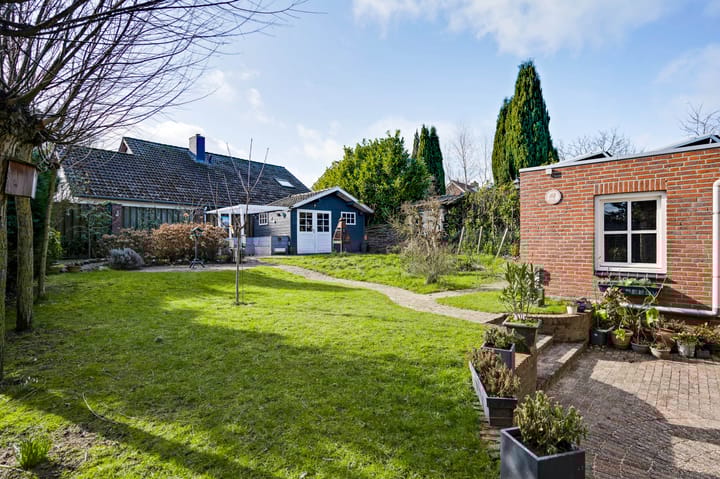 Photo 41 of Burgemeester Hoebersstraat 17