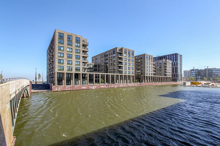 Foto 4 van Bert Haanstrakade 794