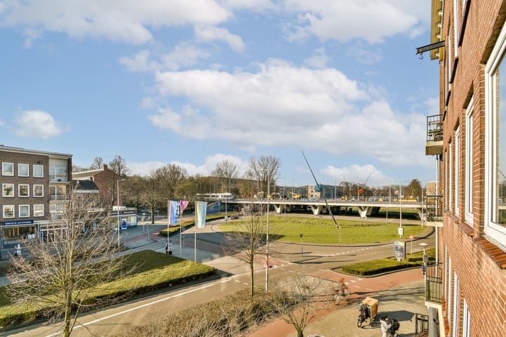 Foto 13 van Hendrik de Bruynstraat 4-2